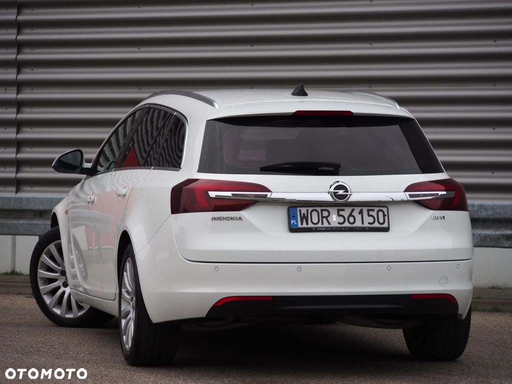 Opel Insignia 1.6 CDTI Sports Tourer - 11