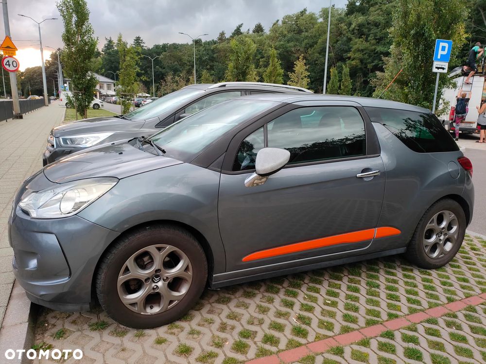 Citroën DS3 1.6 HDi 99g SoChic - 15