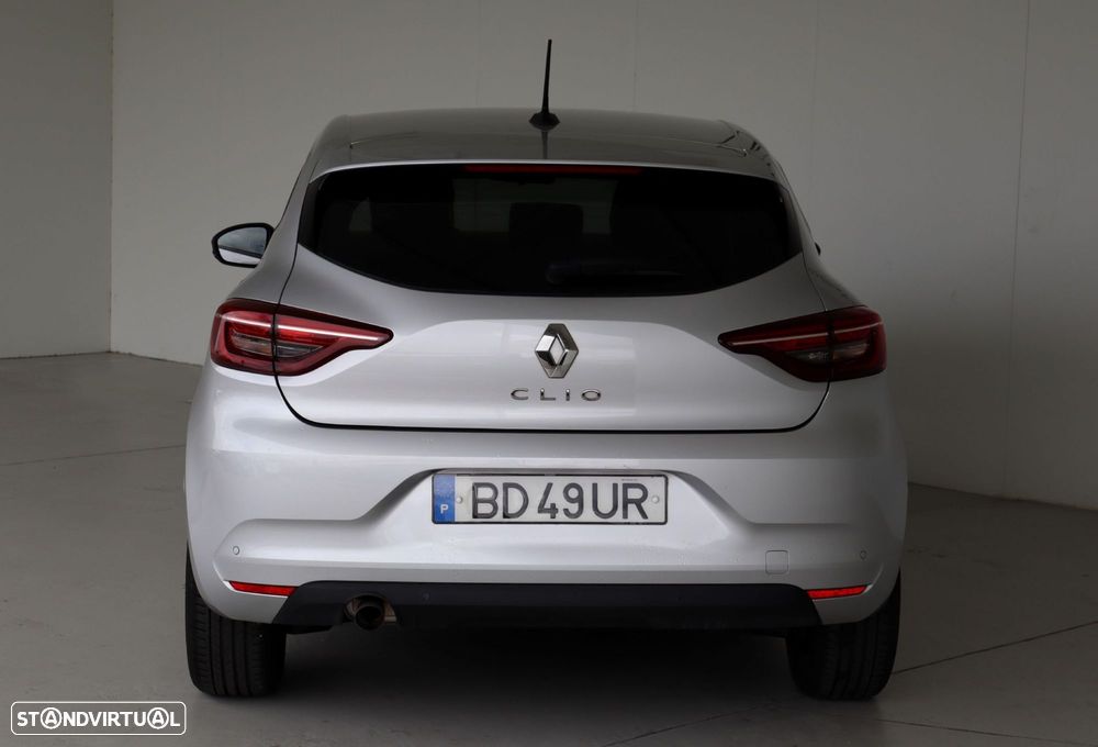 Renault Clio - 9