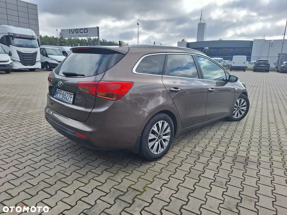 Kia Ceed 2018 photo 5