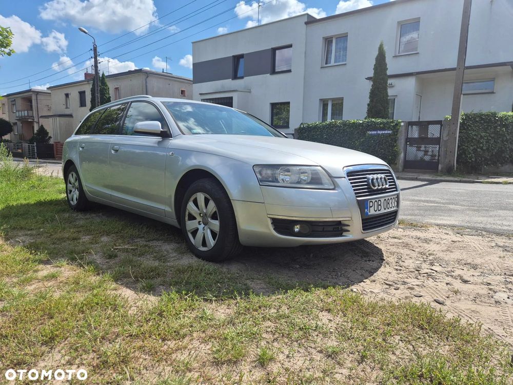 Audi A6 Avant - 1