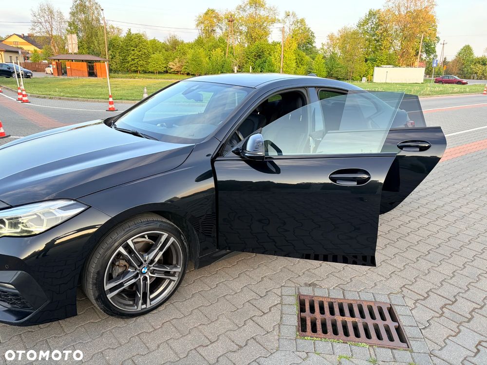 BMW Seria 2 218i M Sport - 8
