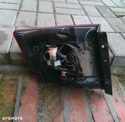 SKODA FABIA III LIFT KOMBI LED PRAWA TYLNA LAMPA ORYGINAŁ 6V9945208 - 2