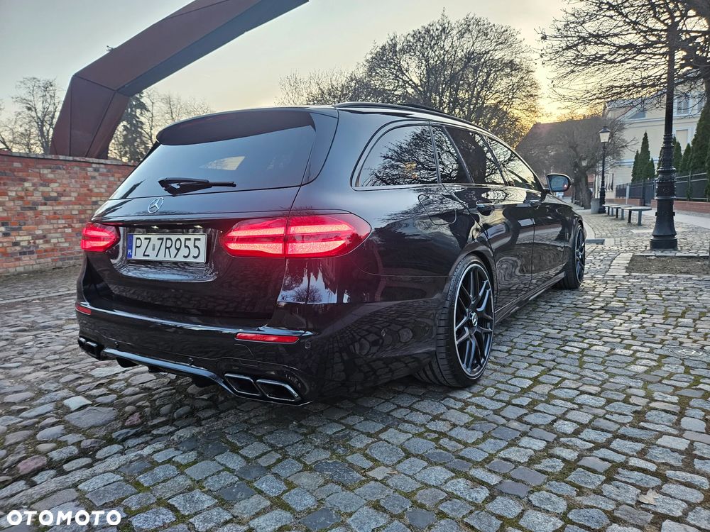 Mercedes-Benz Klasa E 400 4Matic 9G-TRONIC AMG Line - 7