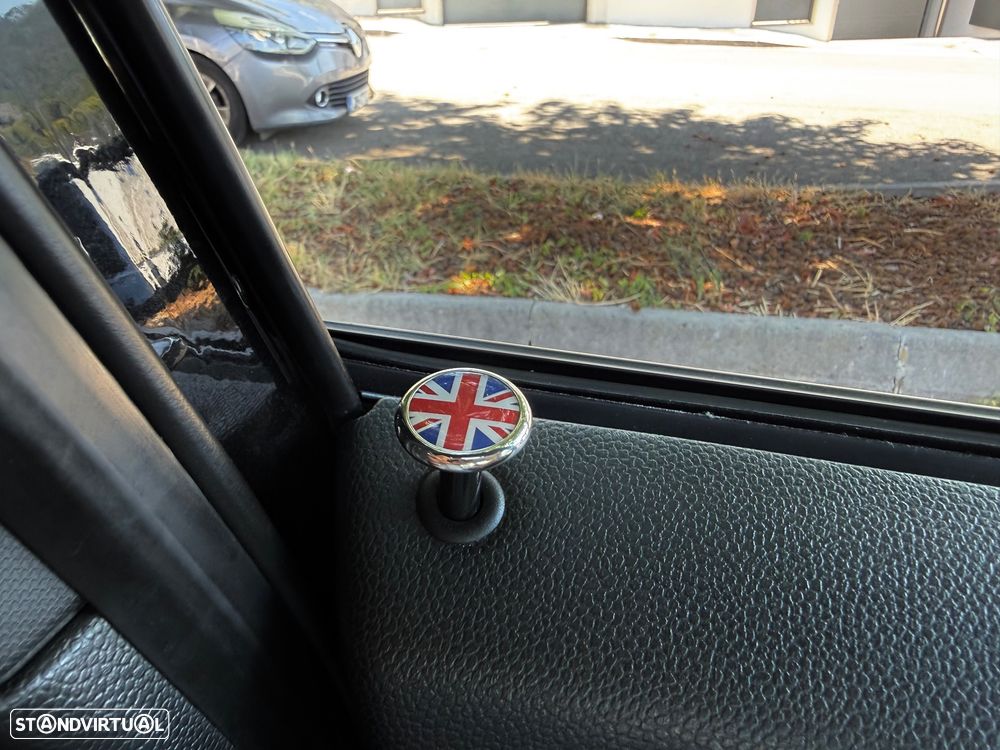 MINI 5 Portas Cooper SD Aut. - 13