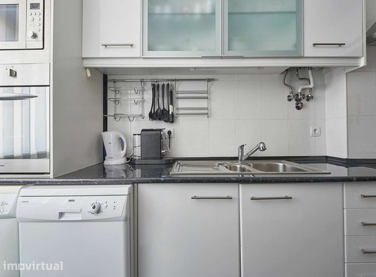 Apartamento T2 com ar condicionado e varanda Venteira, Amadora - Grande imagem: 2/31