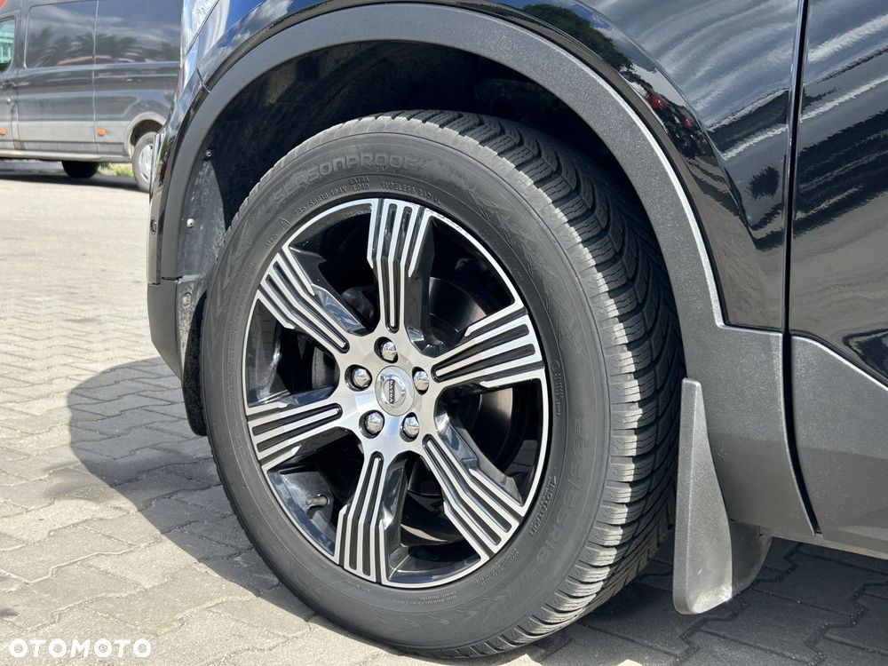 Volvo XC 40 - 9