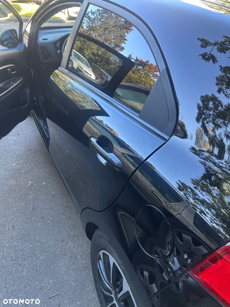 Kia Rio - 10