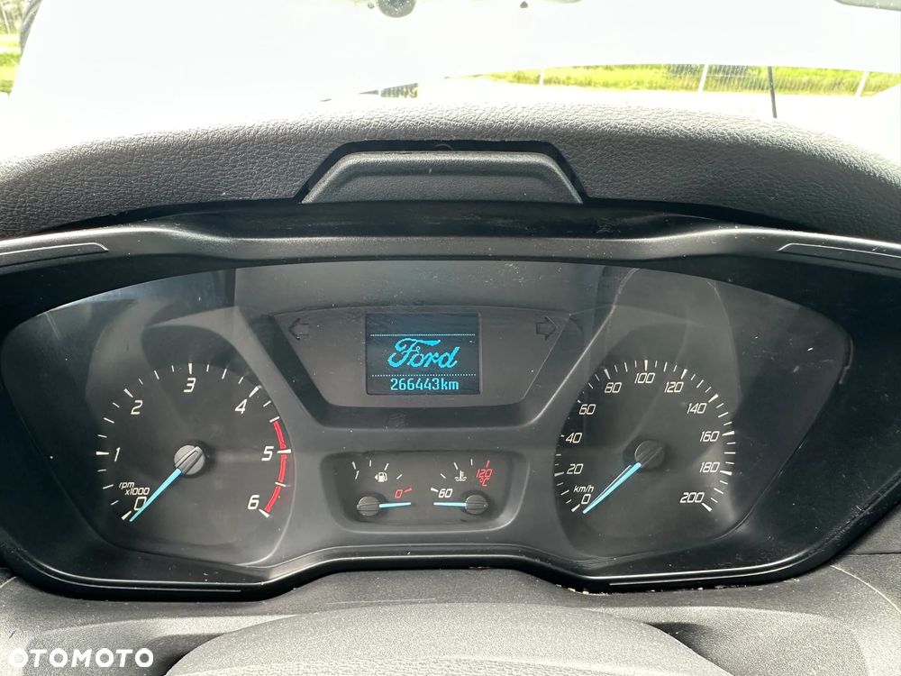 Ford Transit - 11