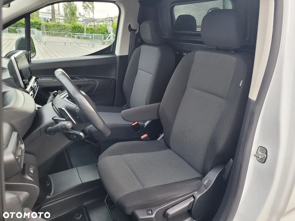Peugeot Partner LONG AUTOMAT! KLIMA NAWIGACJA TEMPOMAT FV23% - 18