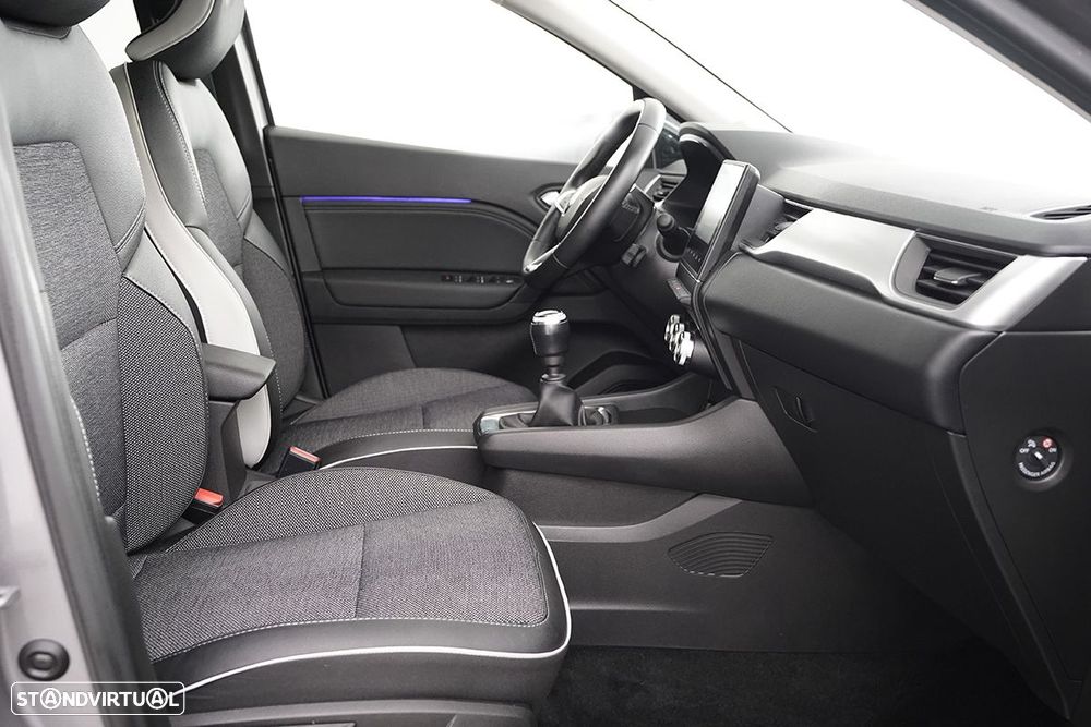 Renault Captur 1.0 TCe Techno Bi-Fuel - 23