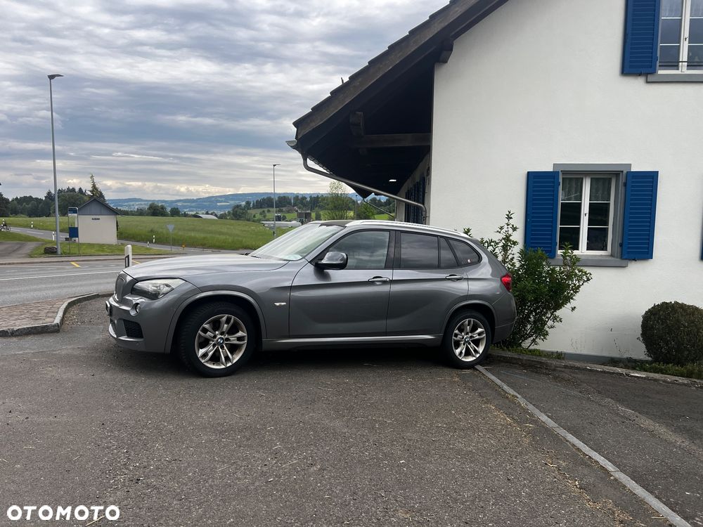 BMW X1 xDrive28i Sport Line - 2