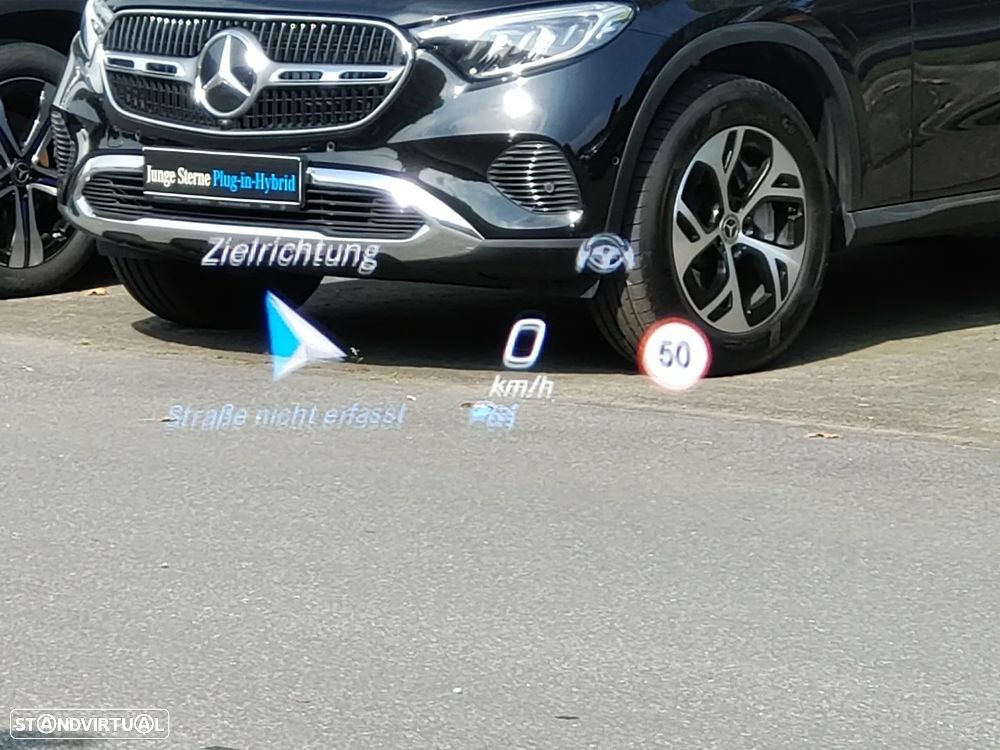 Mercedes-Benz EQC 400 4Matic AMG Line - 9