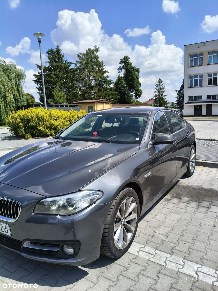 BMW Seria 5 520d xDrive - 3