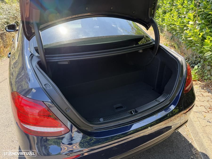 Mercedes-Benz E 300 de Avantgarde - 7