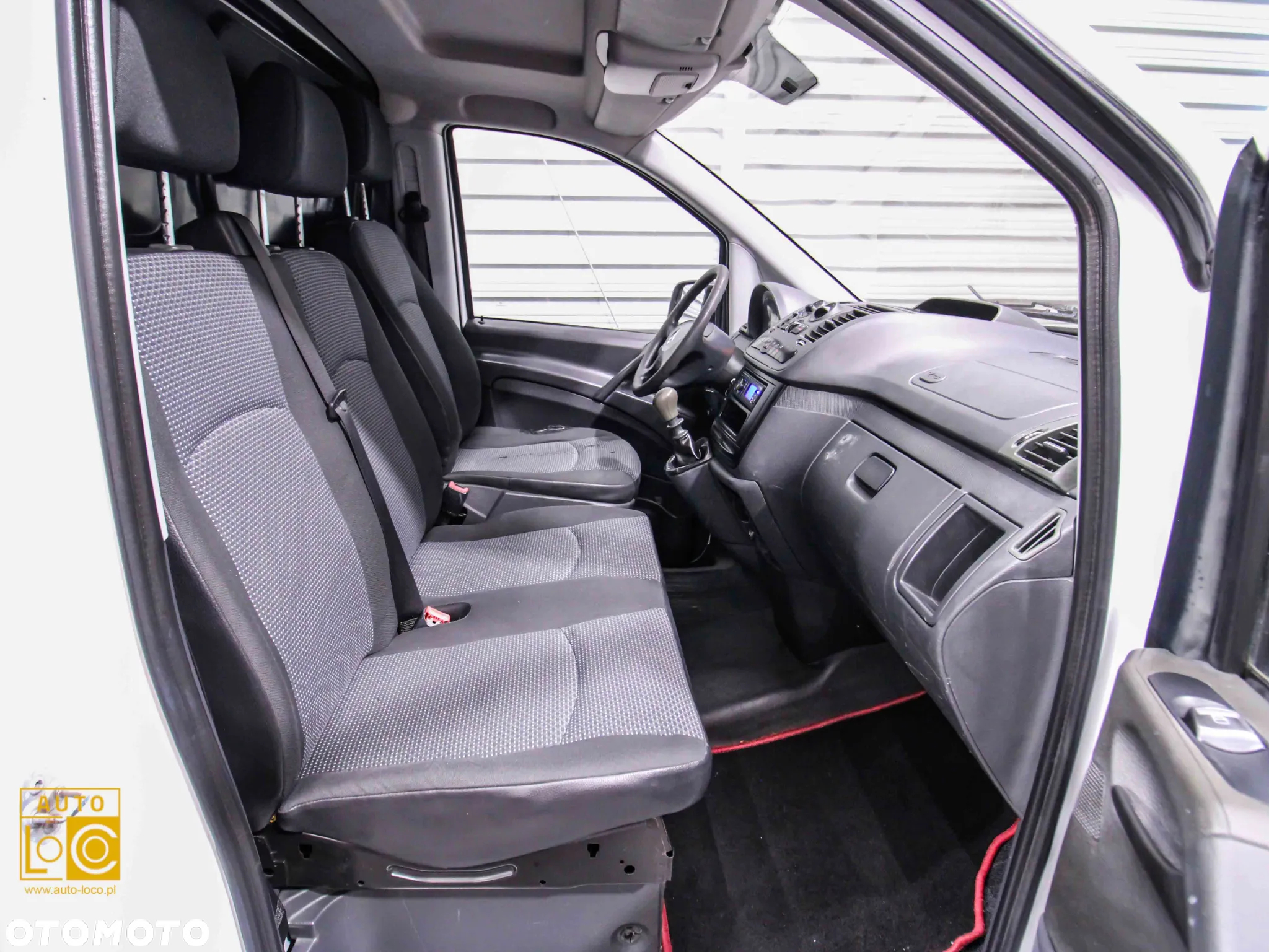 Mercedes-Benz VITO FURGON - 8