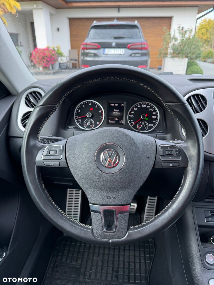 Volkswagen Tiguan - 20
