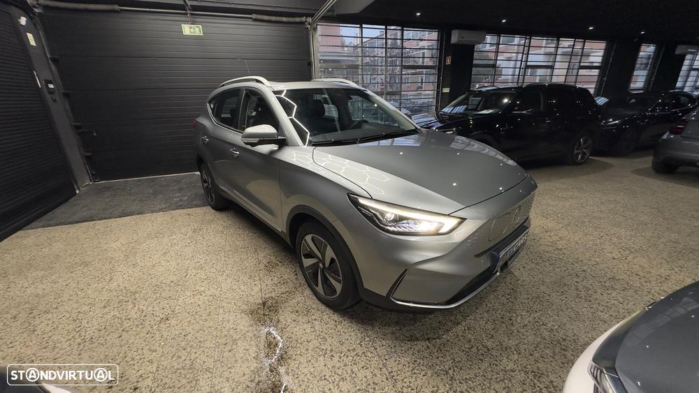 MG ZS EV 72.6 kWh Luxury - 10