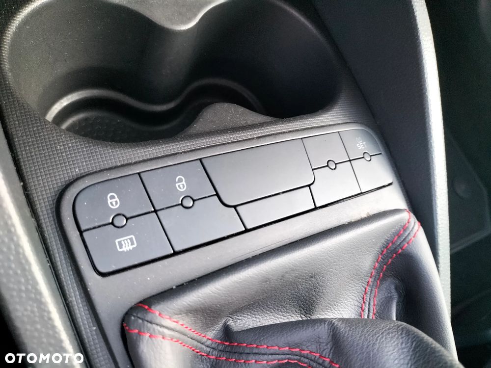 Seat Ibiza 1.6 TDI FR - 21
