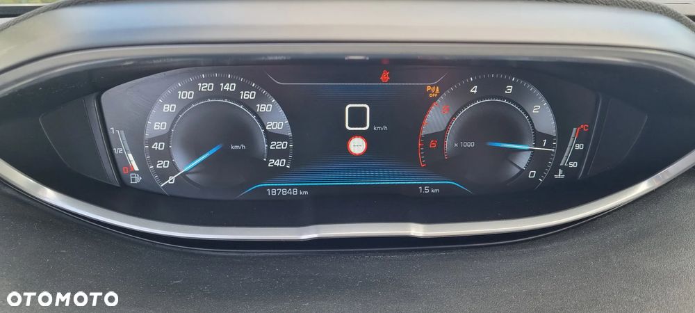 Peugeot 3008 BlueHDi 150 Stop & Start Active - 10