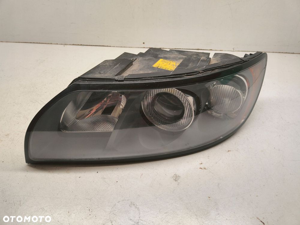 volvo v50 lampa lewa przednia 30698885 - 2