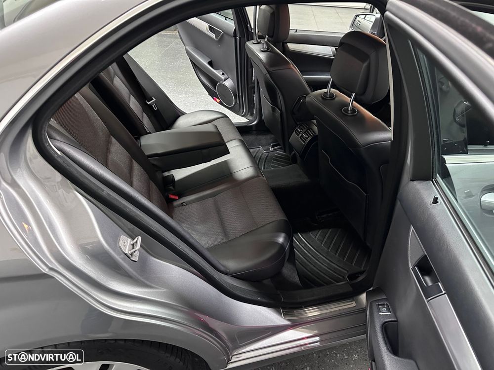 Mercedes-Benz C 220 d Avantgarde - 19