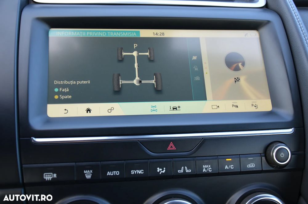 Jaguar E-Pace D180 AWD Aut. R-Dynamic HSE - 39