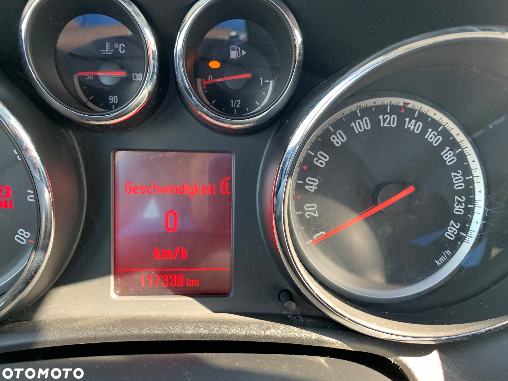 Opel Astra 1.4 150 Jahre - 24