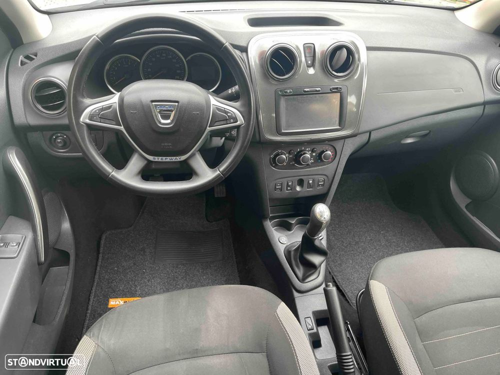 Dacia Sandero 0.9 TCe Stepway Bi-Fuel - 32