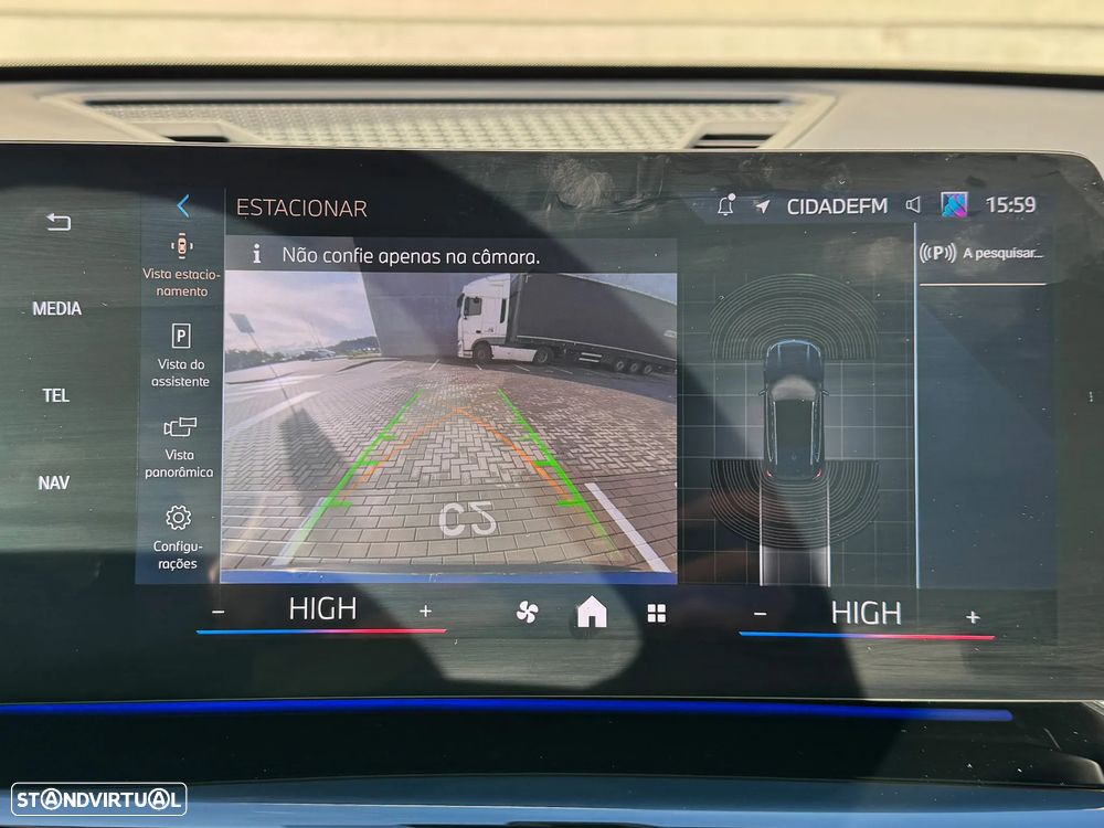 BMW X1 xDrive25e xLine - 9