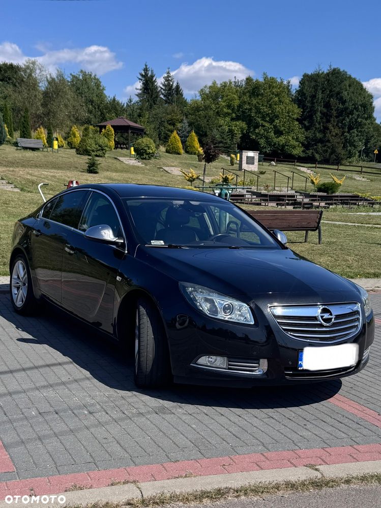 Opel Insignia - 1