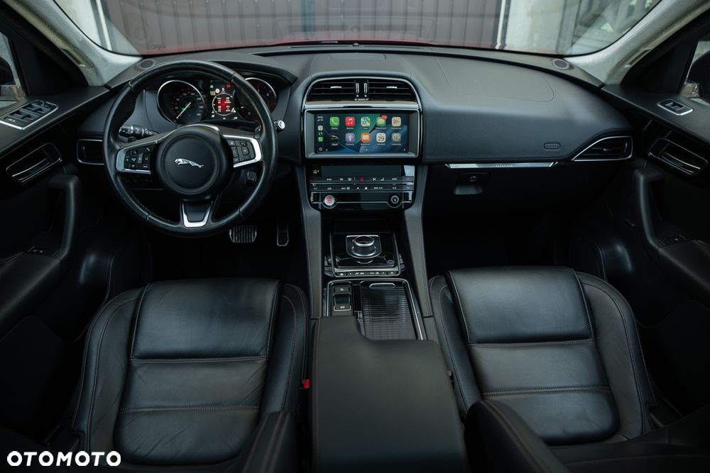 Jaguar F-Pace 25d AWD Prestige - 5
