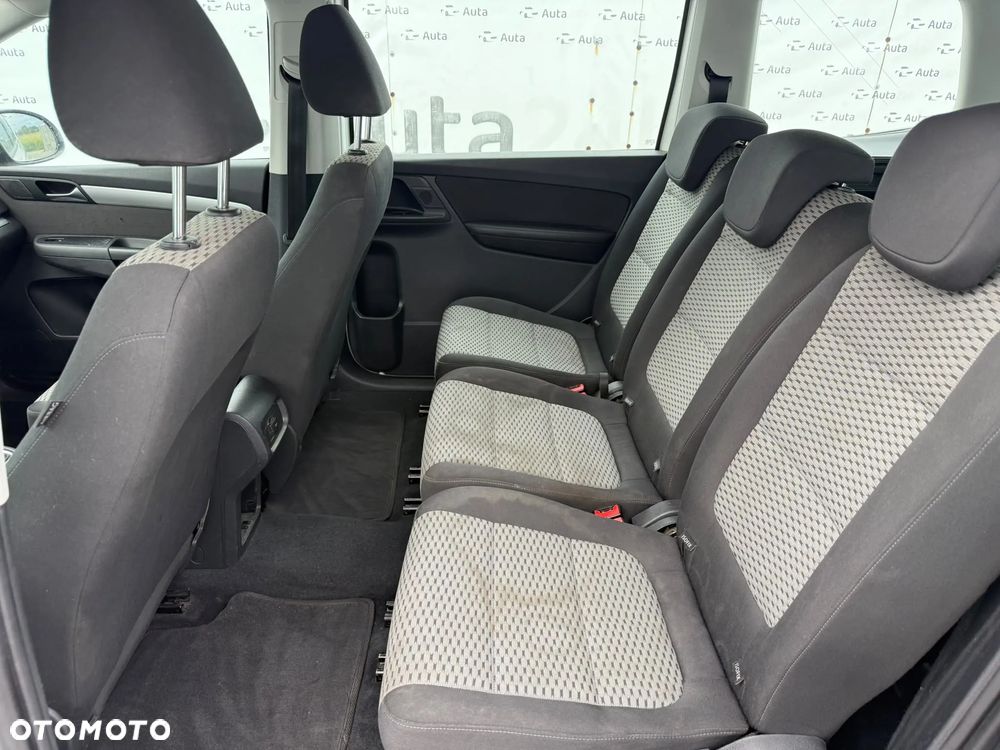 Volkswagen Sharan - 14