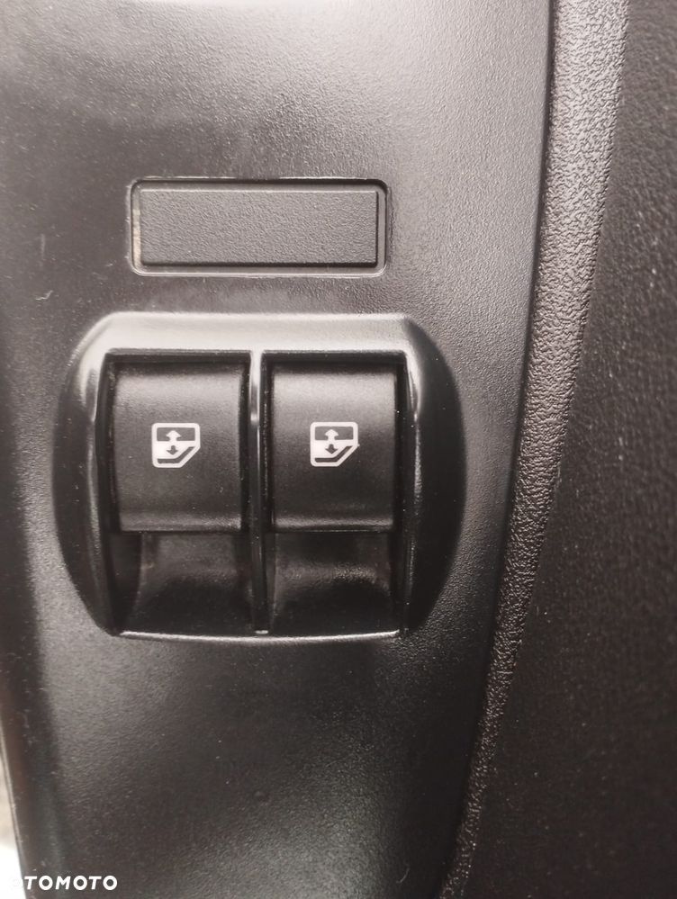 Fiat Doblo Chłodnia 105KM 2 zasilania chłodni - 26