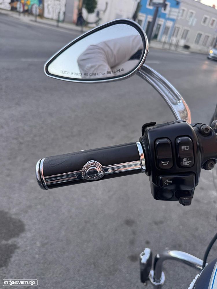 Harley-Davidson FLHRCI Road KING CLASSIC - 5