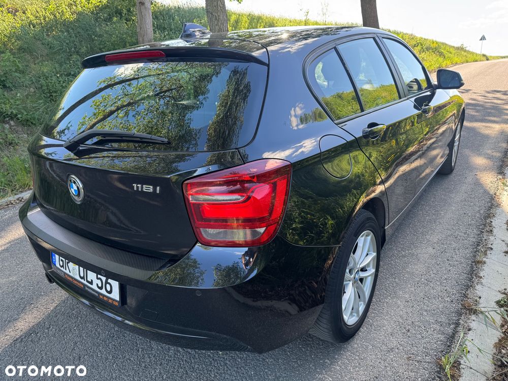 BMW Seria 1 118i - 13
