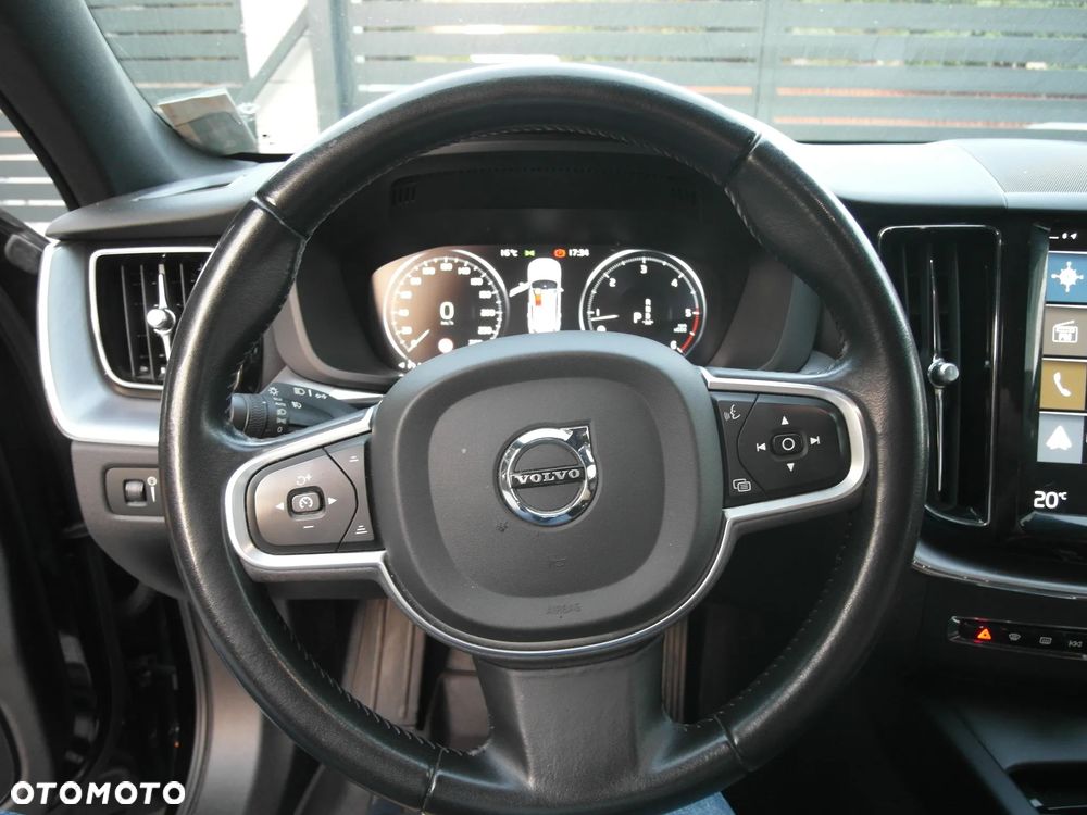 Volvo XC 60 - 19