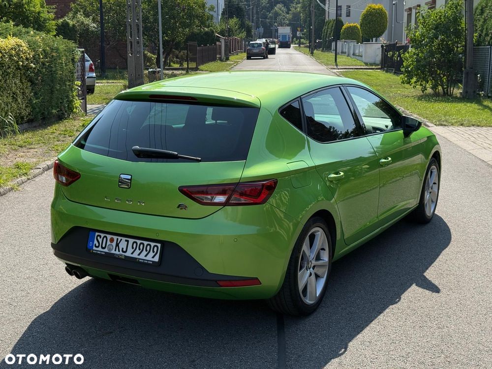 Seat Leon 2.0 TDI DPF FR Black Matt Edition - 4