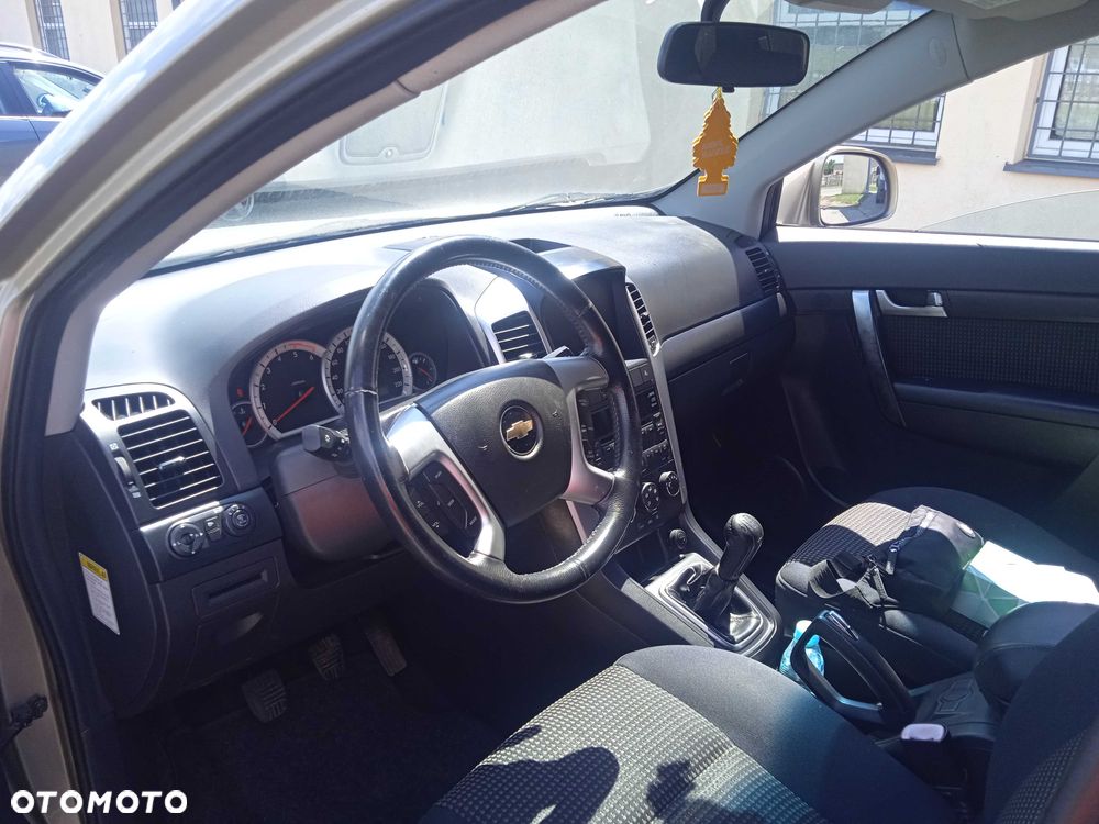 Chevrolet Captiva - 8