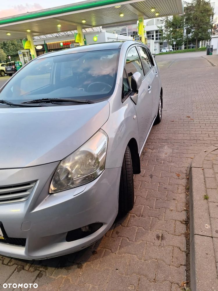 Toyota Verso 2.0 D-4D Luna 7os - 2