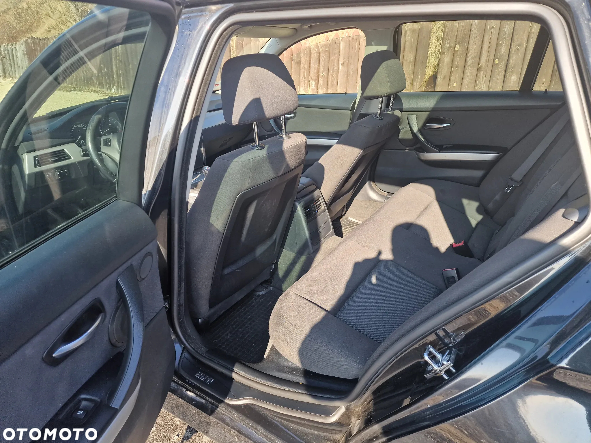 BMW Seria 3 320i - 19