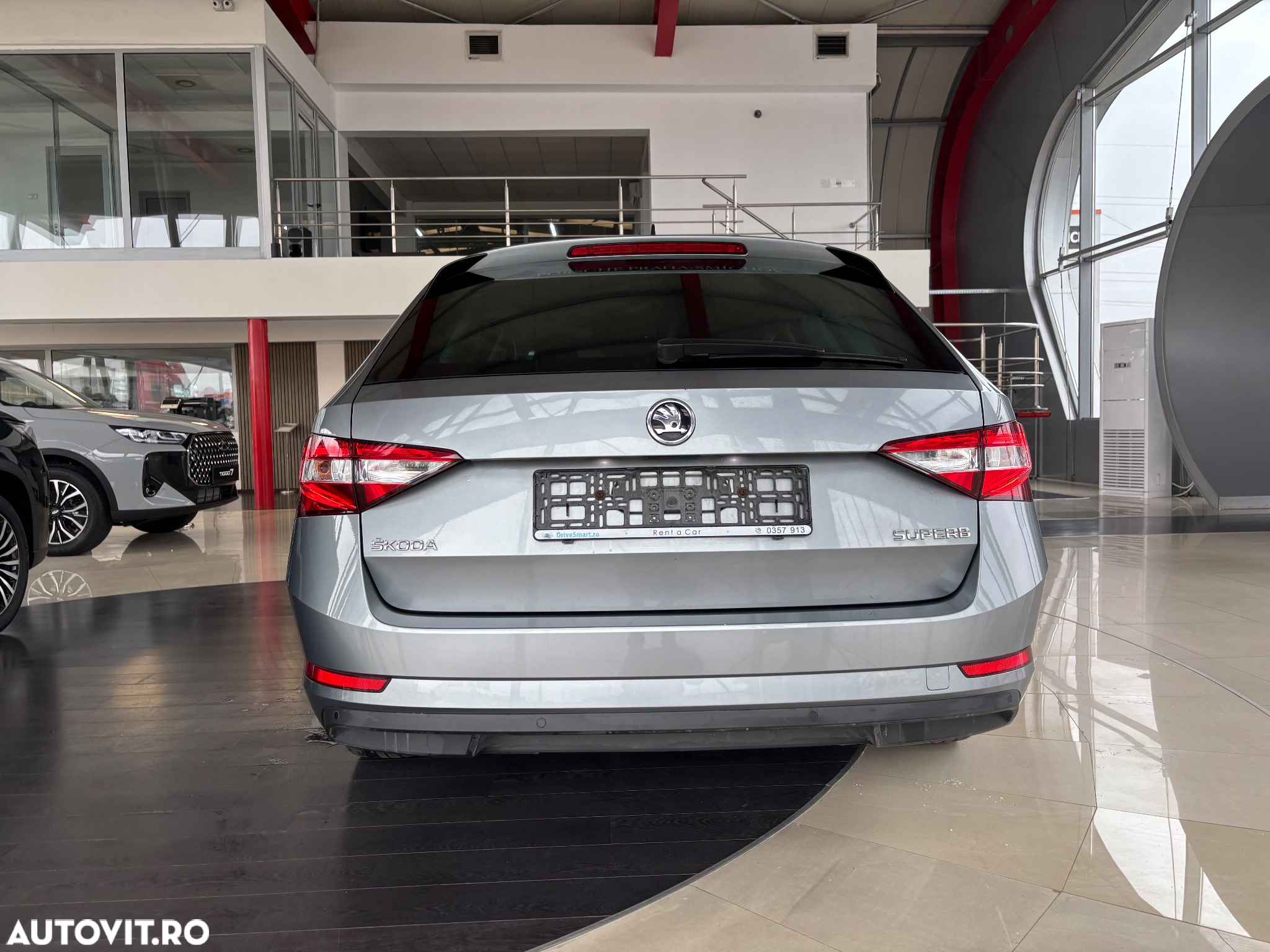 Skoda Superb Combi 2.0 TDI DSG Active - 15