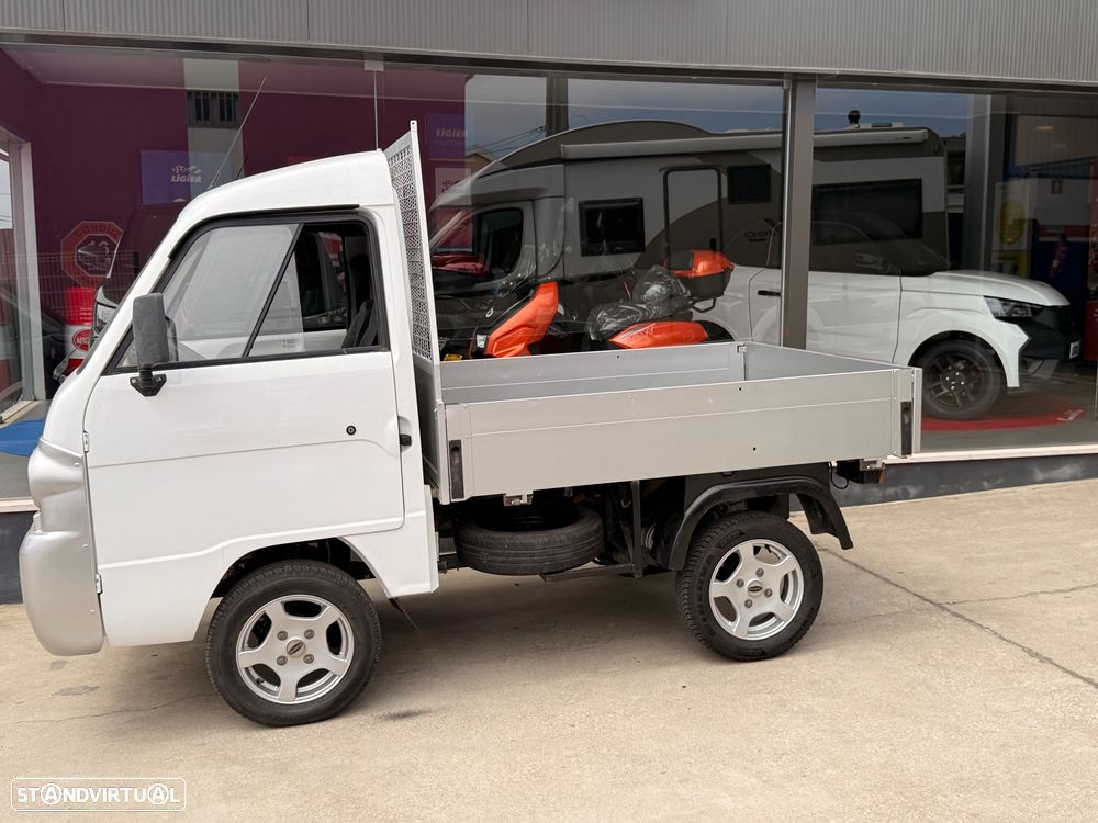 Microcar MC - 2