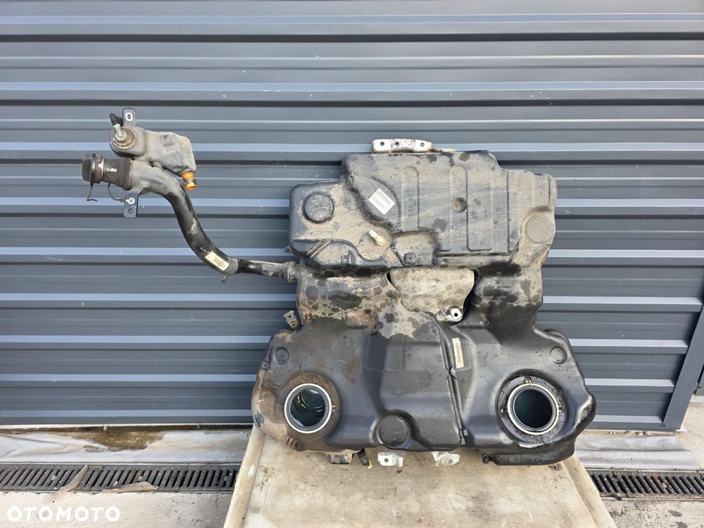 BAK ZBIORNIK PALIWA AUDI A6 C6 4F0201021DF QUATTRO DIESEL - 1