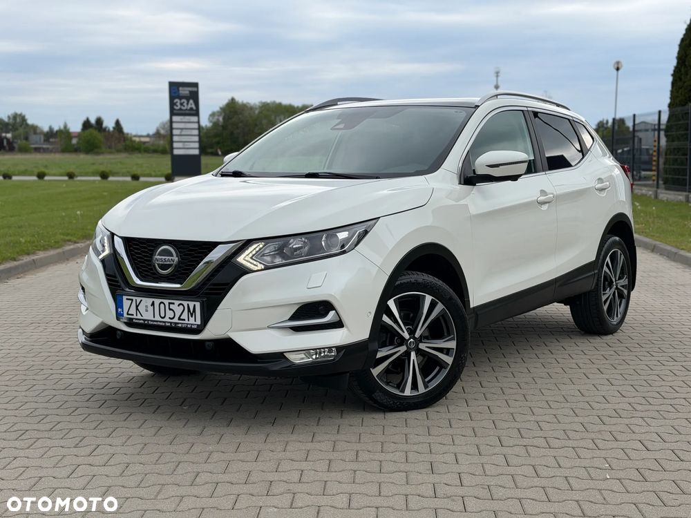 Nissan Qashqai 1.2 DIG-T N-Connecta EU6 - 16