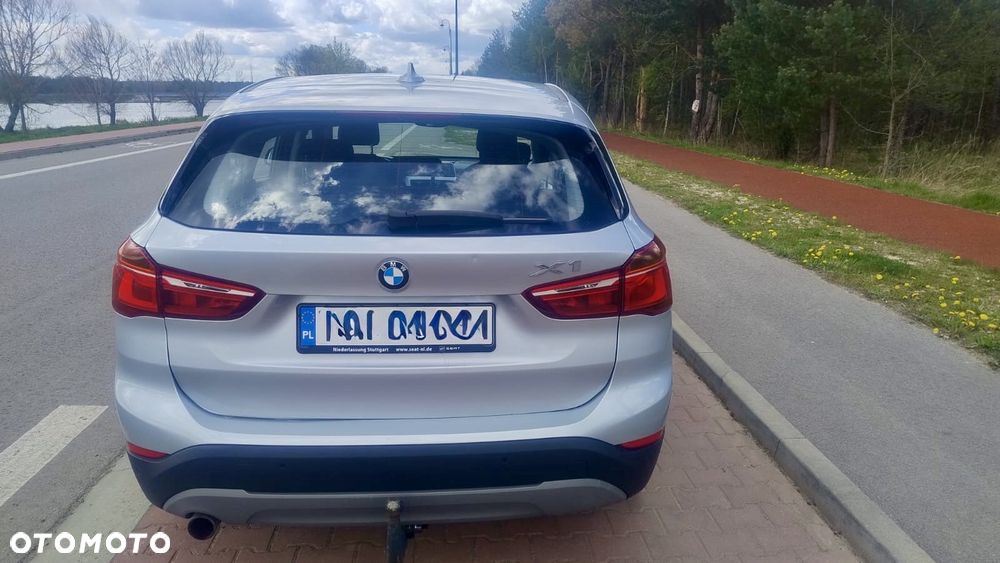 BMW X1 xDrive18d - 6