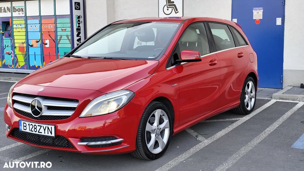 Mercedes-Benz B 200