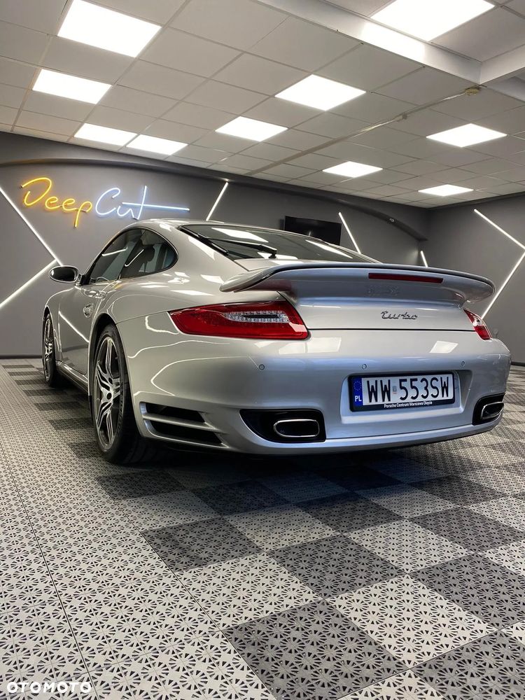 Porsche 911 - 4