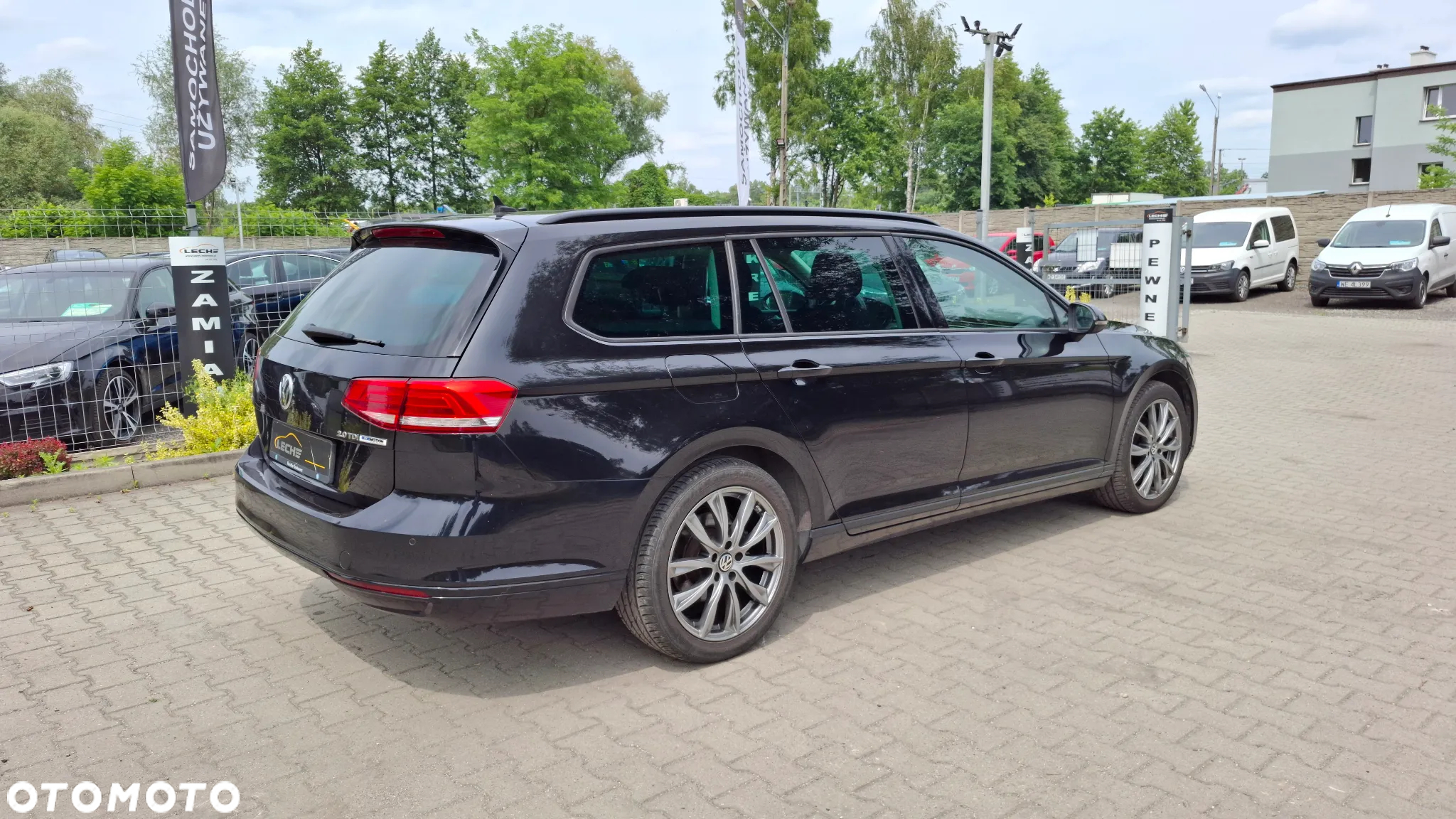Volkswagen Passat - 31