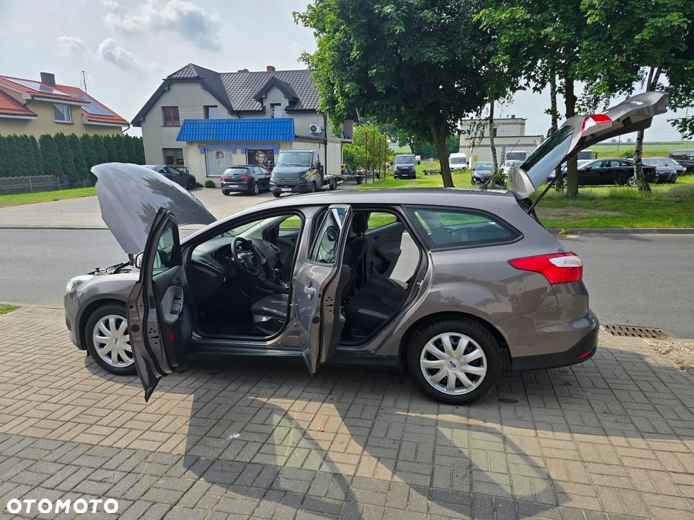 Ford Focus - 16